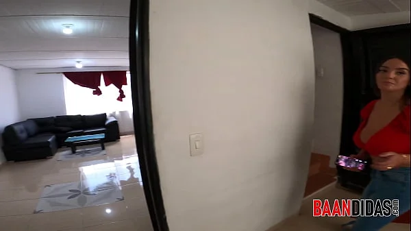 Horny divorcee fucks with her tenant - Kourtney Love
