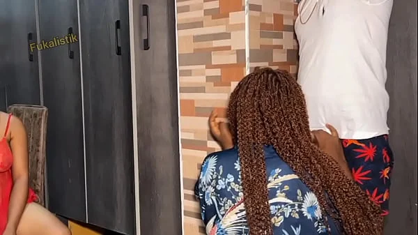 Horny visitor knows her way around big dicks (full video of Premium)