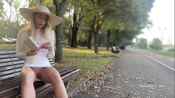 My wife is flashing her pussy to people in park. No panties in public.