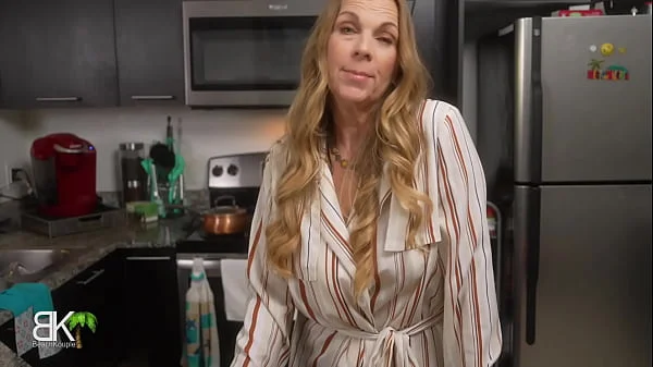Stuff Your StepMom For Thanksgiving - Full 4K