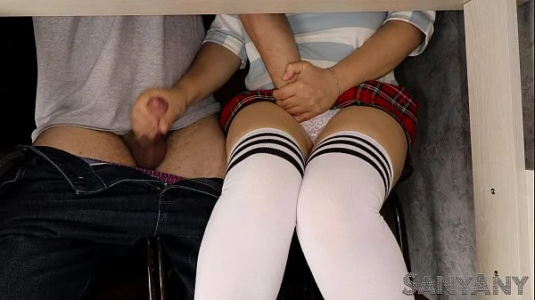 3/¾ AGAIN SCHOO LGIRL HANDJOB CLASSMATE UNDER THE TABLE ON LESSON - SANYANY