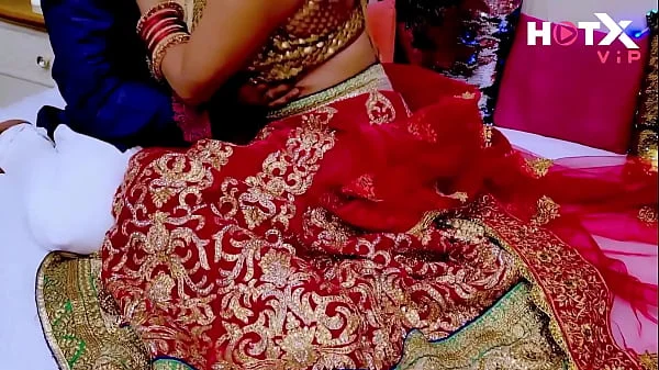 Real Indian Desi Bride Fucked hard in Pussy and Ass on Honeymoon Night ( Hindi Audio )