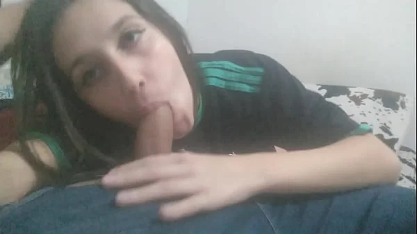 Mamando piroca grossa de amigo