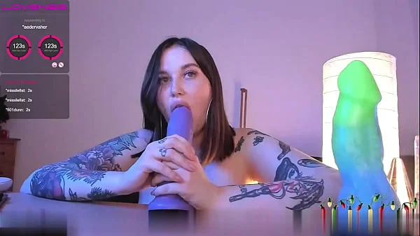 ME TRYING HUGE TOY