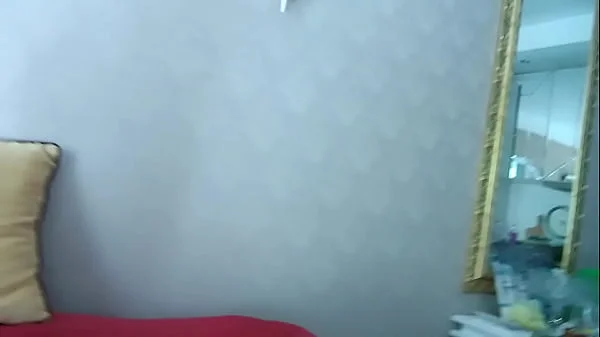 A homeless man collecting bottles, saw a mature whore caught up and fucked on the couch