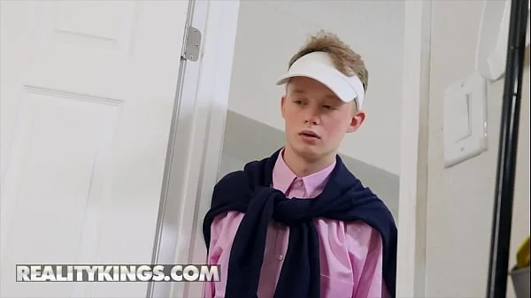 (Gabriela Lopez, Jimmy Michaels) Sneak Away For Some Fun But They Get Caught By His Gf - Reality Kings