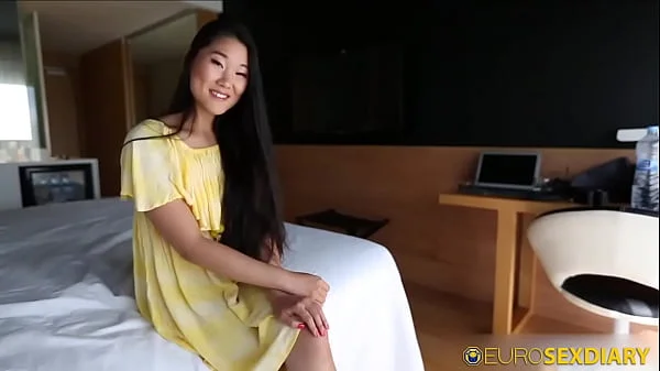 Skinny hot Chinese tourist bangs white guy she just met in a hotel lobby